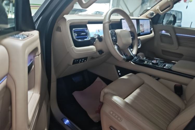 Used BAIC Off-Road BJ60 Leiting 2024 Magic Electric Drive Advanced Version 5 Seats Driver Seat
