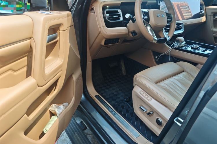 Used BAIC Off-Road BJ60 Leiting 2024 Magic Electric Drive Advanced Version 5 Seats Driver Seat