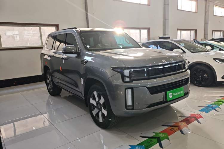 Used BAIC Off-Road BJ60 Leiting 2024 Magic Electric Drive Advanced Version 5 Seats Exterior 2