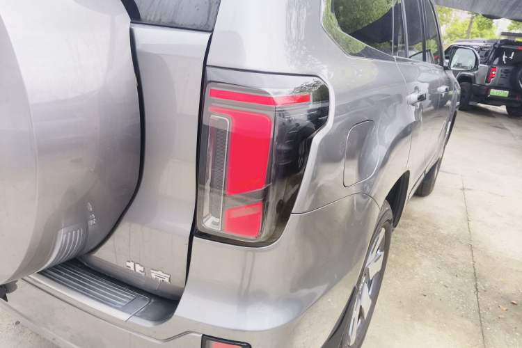 Used BAIC Off-Road BJ60 Leiting 2024 Magic Electric Drive Advanced Version 7 Seats Exterior 3