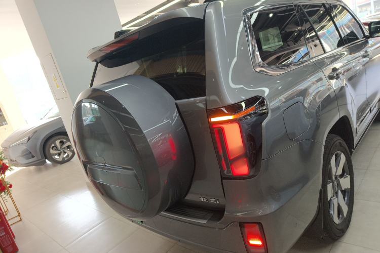 Used BAIC Off-Road BJ60 Leiting 2024 Magic Electric Drive Advanced Version 5 Seats Exterior 4