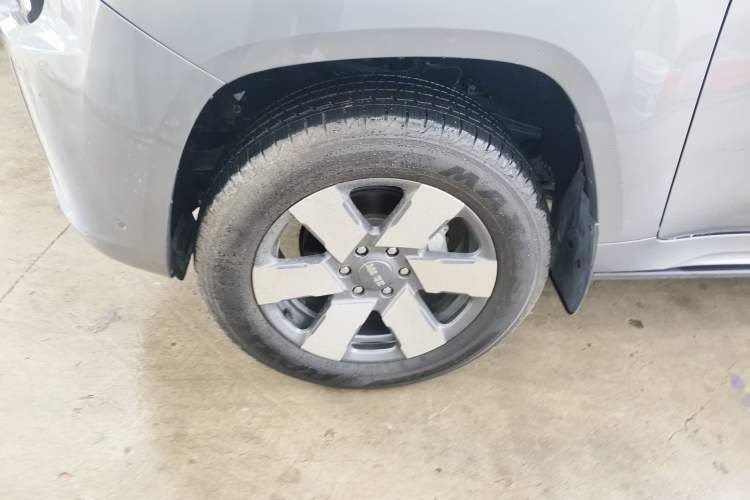 Used BAIC Off-Road BJ60 Leiting 2024 Magic Electric Drive Advanced Version 5 Seats Exterior 4