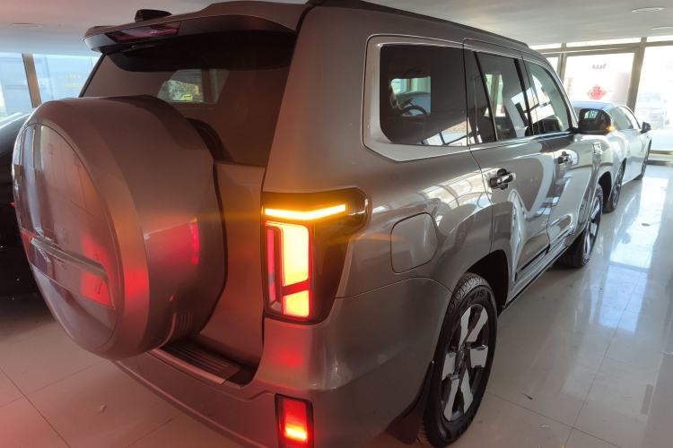 Used BAIC Off-Road BJ60 Leiting 2024 Magic Electric Drive Advanced Version 5 Seats Exterior 5