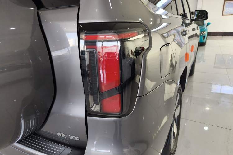 Used BAIC Off-Road BJ60 Leiting 2024 Magic Electric Drive Advanced Version 5 Seats Exterior 6