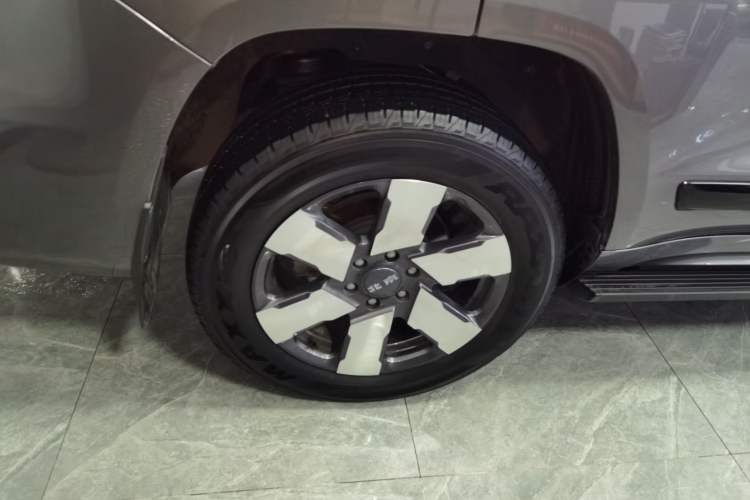 Used BAIC Off-Road BJ60 Leiting 2024 Magic Electric Drive Advanced Version 5 Seats Exterior 8