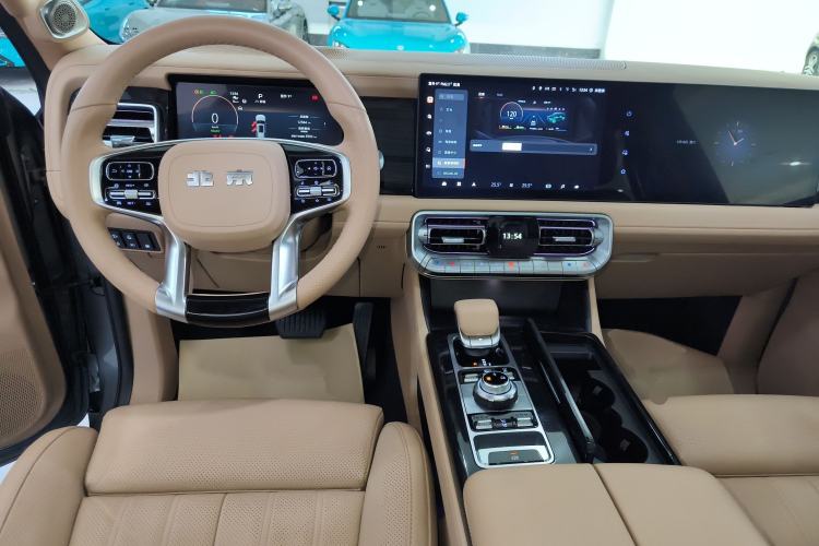 Used BAIC Off-Road BJ60 Leiting 2024 Magic Electric Drive Advanced Version 5 Seats Interior 2
