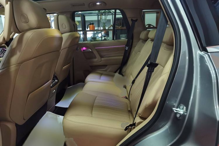 Used BAIC Off-Road BJ60 Leiting 2024 Magic Electric Drive Advanced Version 5 Seats Interior 4
