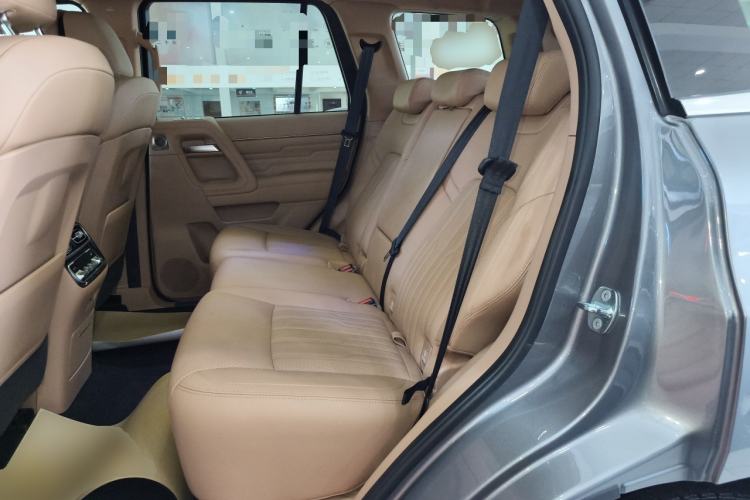 Used BAIC Off-Road BJ60 Leiting 2024 Magic Electric Drive Advanced Version 5 Seats Interior 4