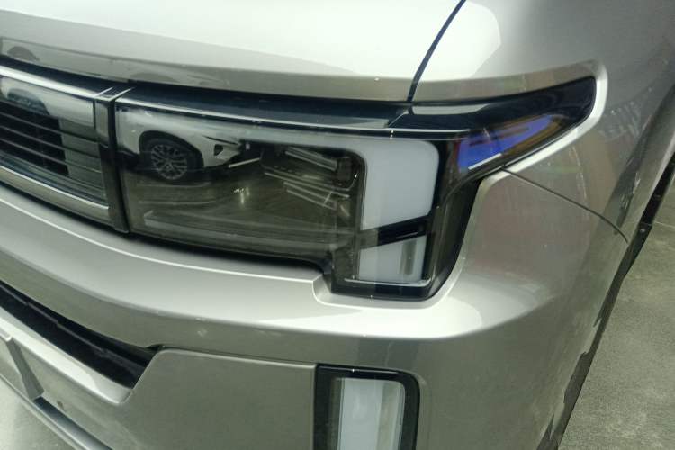Used BAIC Off-Road BJ60 Leiting 2024 Magic Electric Drive Advanced Version 7 Seats Left Front Headlight