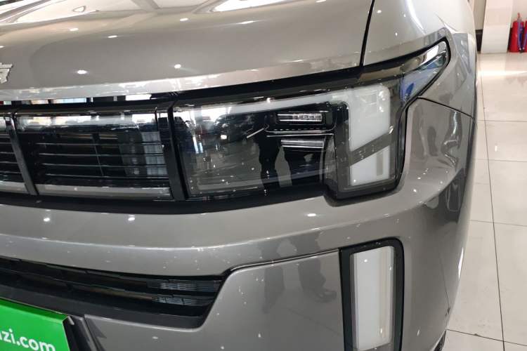 Used BAIC Off-Road BJ60 Leiting 2024 Magic Electric Drive Advanced Version 5 Seats Left Front Headlight