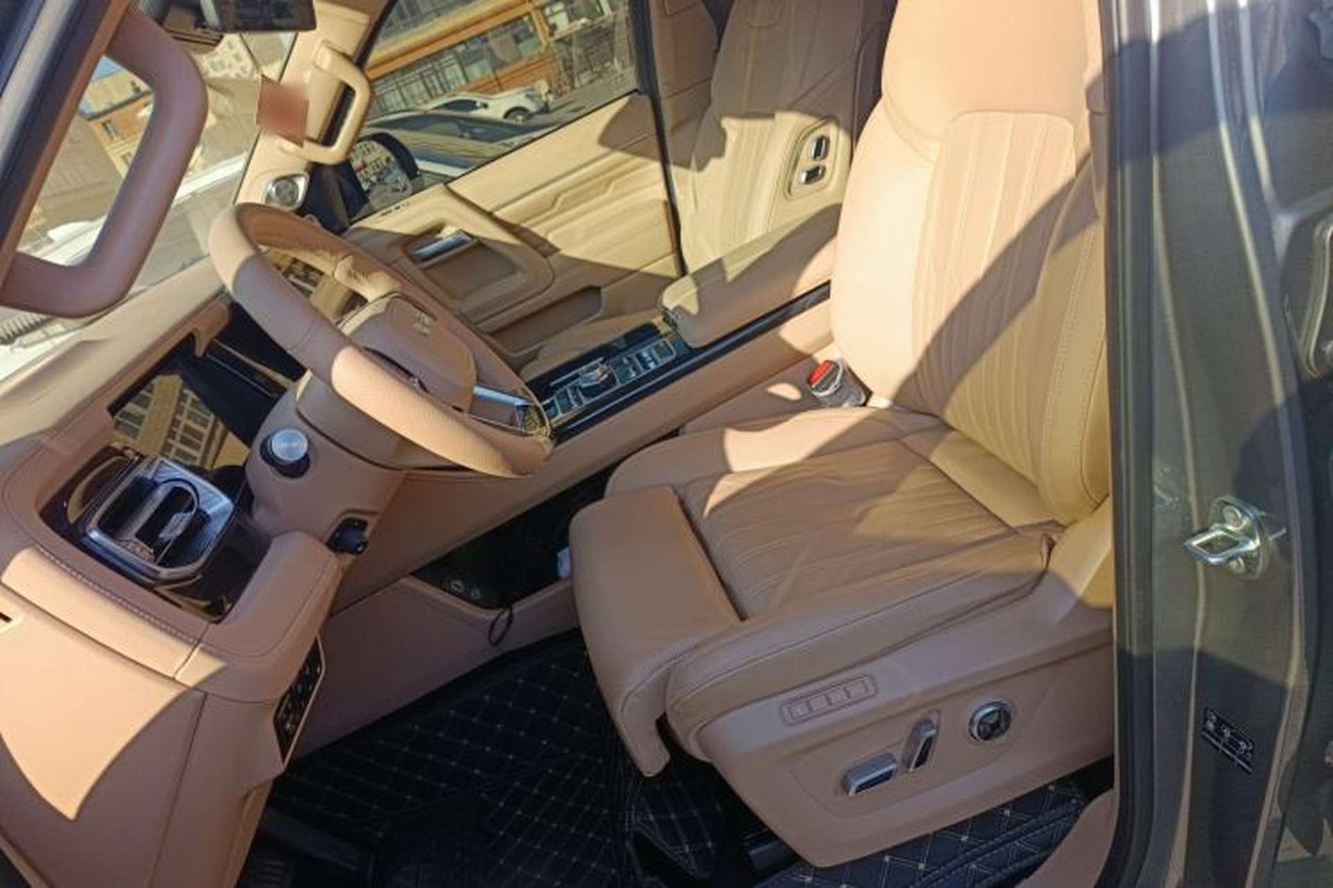 Used BAIC Off-Road BJ60 Leiting 2024 Magic Electric Drive Advanced Version 5 Seats Left Front Seat