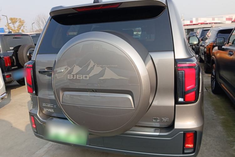 Used BAIC Off-Road BJ60 Leiting 2024 Magic Electric Drive Advanced Version 7 Seats Rear