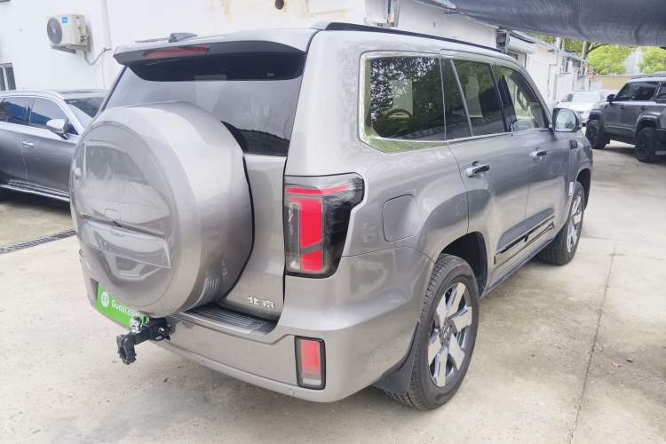 Used BAIC Off-Road BJ60 Leiting 2024 Magic Electric Drive Advanced Version 7 Seats Rear Right 45 Deg