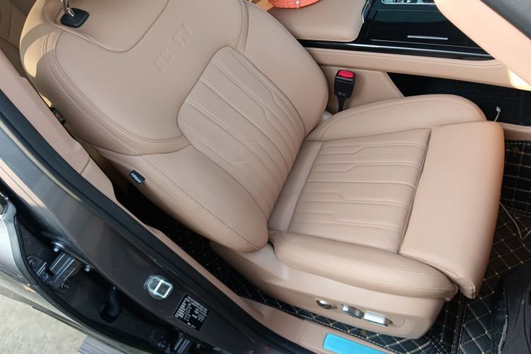 Used BAIC Off-Road BJ60 Leiting 2024 Magic Electric Drive Advanced Version 7 Seats Right Front Seat