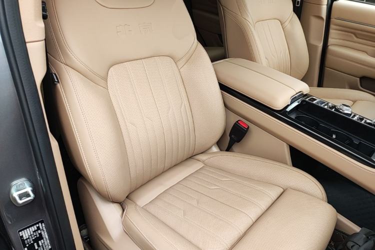 Used BAIC Off-Road BJ60 Leiting 2024 Magic Electric Drive Advanced Version 7 Seats Right Front Seat