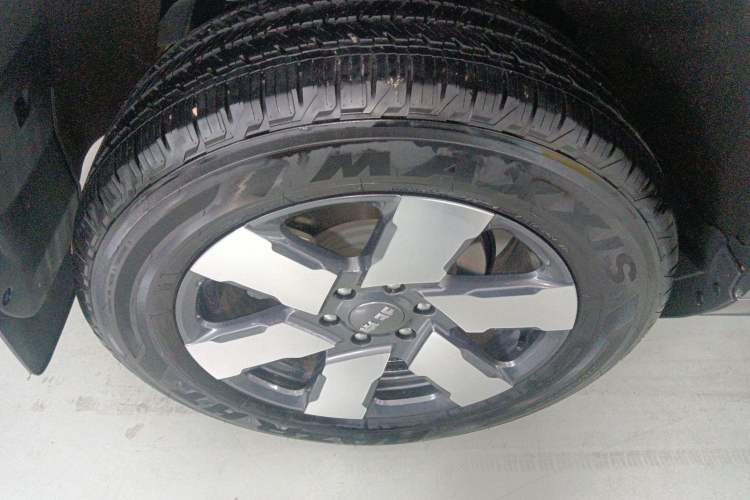 Used BAIC Off-Road BJ60 Leiting 2024 Magic Electric Drive Advanced Version 5 Seats Right Rear Wheel Hub
