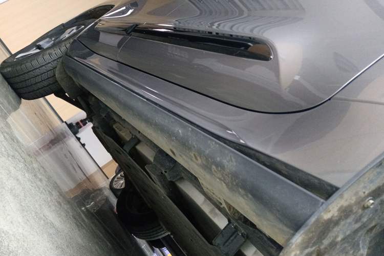 Used BAIC Off-Road BJ60 Leiting 2024 Magic Electric Drive Advanced Version 7 Seats Right Side Sill