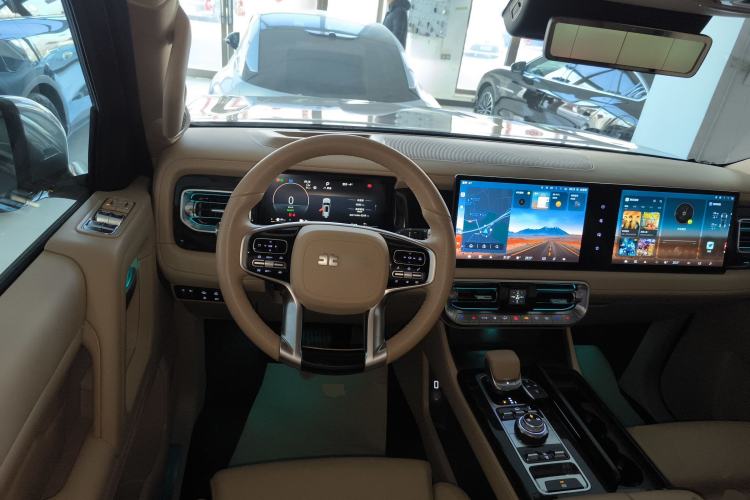 Used BAIC Off-Road BJ60 Leiting 2024 Magic Electric Drive Advanced Version 5 Seats Steering Wheel
