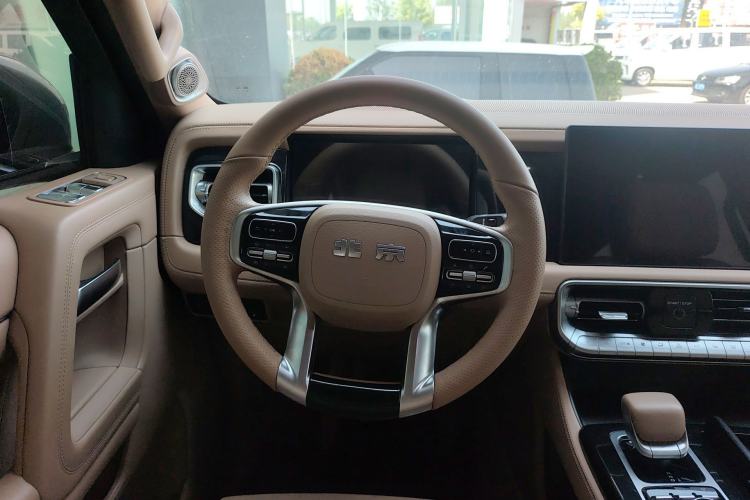 Used BAIC Off-Road BJ60 Leiting 2024 Magic Electric Drive Advanced Version 5 Seats Steering Wheel