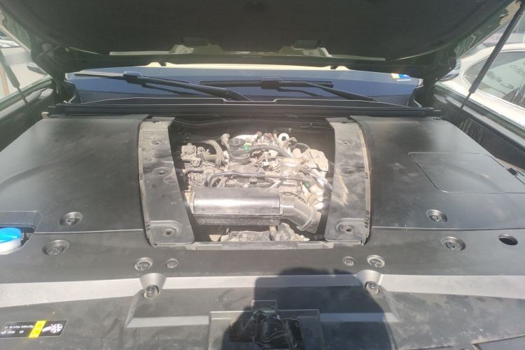 Used BAIC Off-Road BJ60 Leiting 2024 Magic Electric Drive Advanced Version 5 Seats Engine Bay