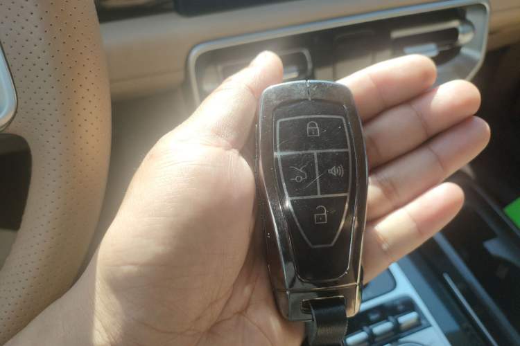Used BAIC Off-Road BJ60 Leiting 2024 Magic Electric Drive Advanced Version 5 Seats Interior 1
