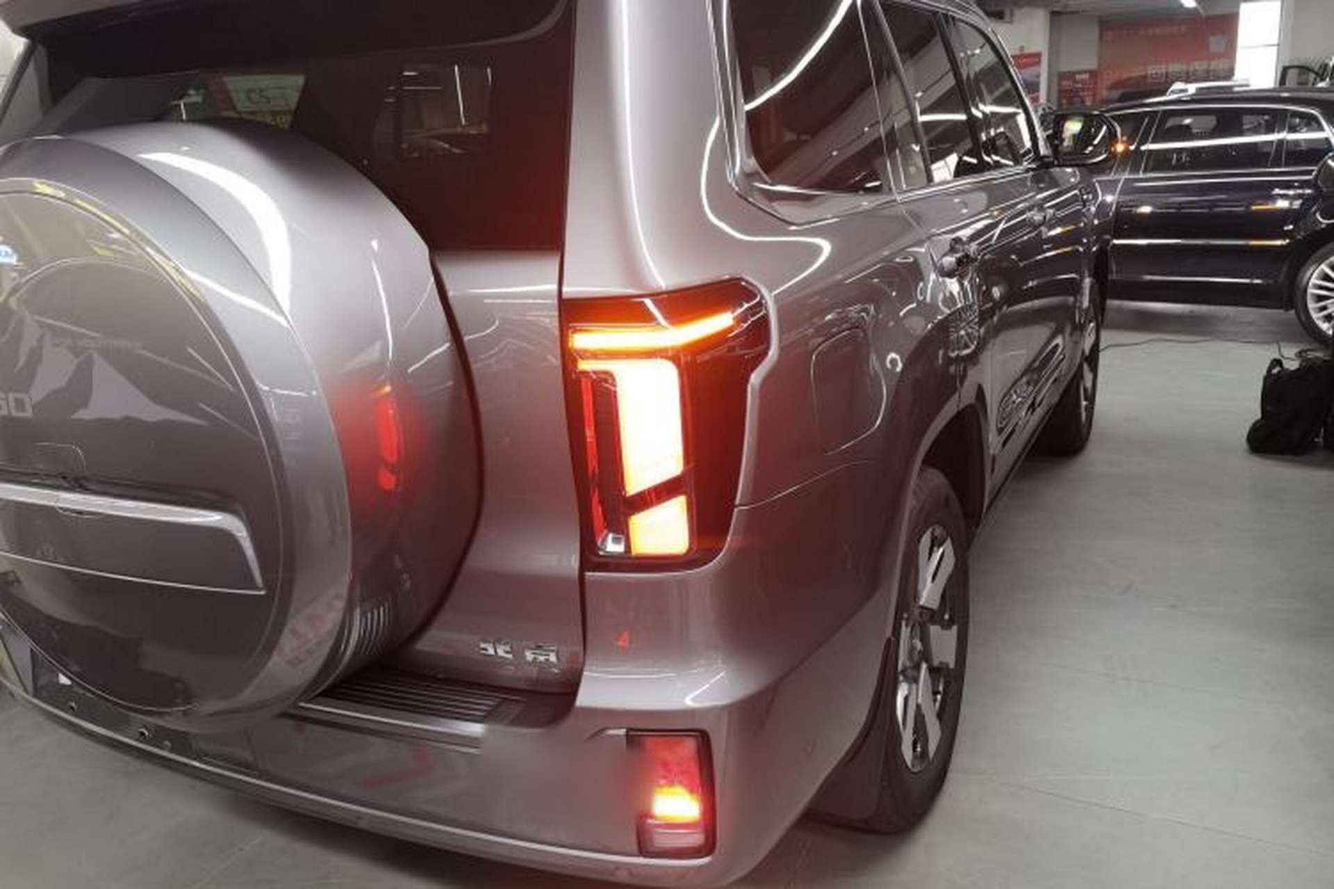 Used BAIC Off-Road BJ60 Leiting 2024 Magic Electric Drive Advanced Version 5 Seats Right Rear Taillight