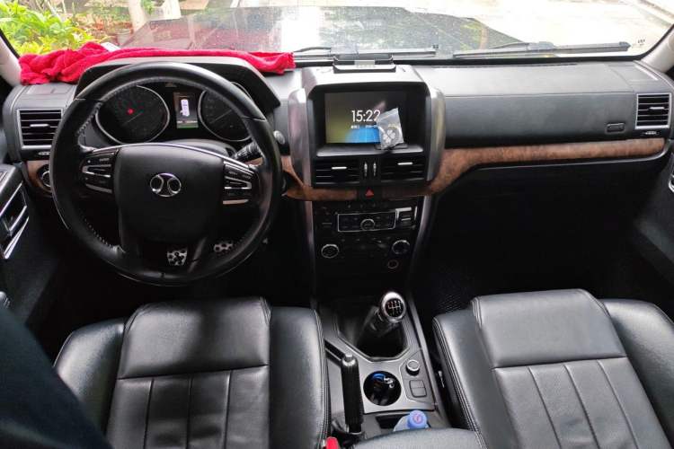 Used BAIC Off-Road BJ80 2016 2.3T Manual Prestige Edition Center Console