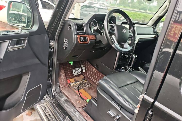 Used BAIC Off-Road BJ80 2016 2.3T Automatic Prestige Edition Driver Seat