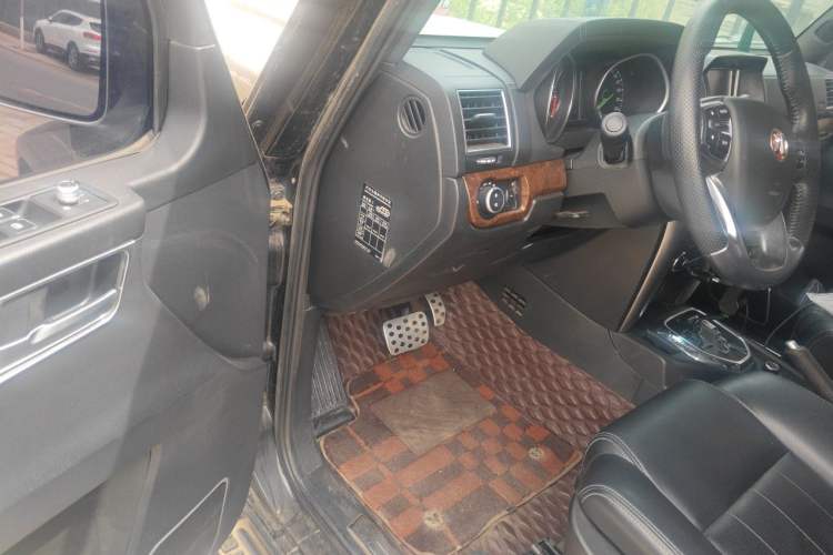 Used BAIC Off-Road BJ80 2016 2.3T Automatic Prestige Edition Driver Seat