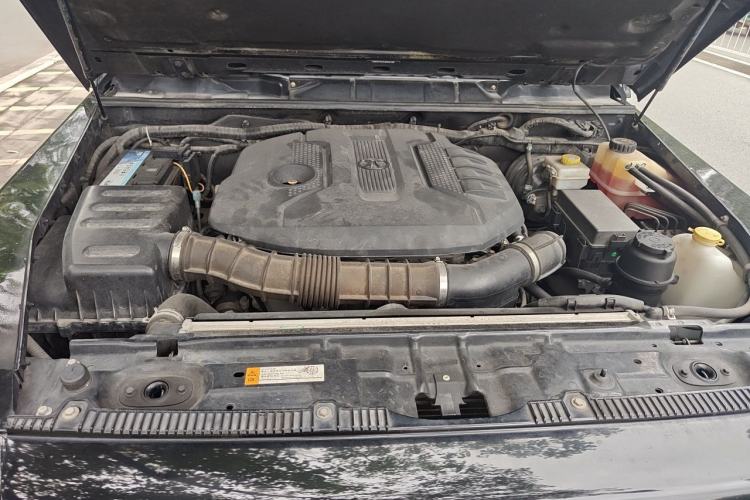 Used BAIC Off-Road BJ80 2016 2.3T Automatic Prestige Edition Engine Bay