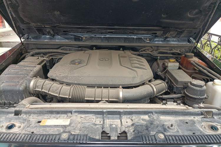 Used BAIC Off-Road BJ80 2016 2.3T Automatic Prestige Edition Engine Bay