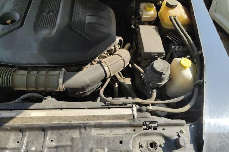Used BAIC Off-Road BJ80 2016 2.3T Automatic Prestige Edition Engine Bay Left