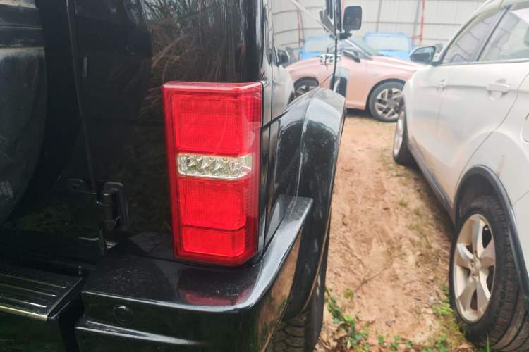 Used BAIC Off-Road BJ80 2016 2.3T Automatic Prestige Edition Exterior 3