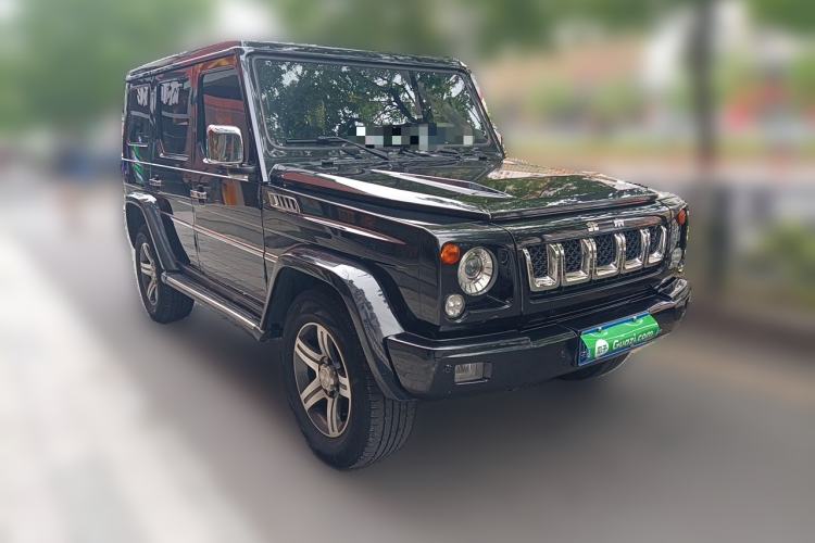 Used BAIC Off-Road BJ80 2016 2.3T Automatic Prestige Edition Front Right 45 Deg