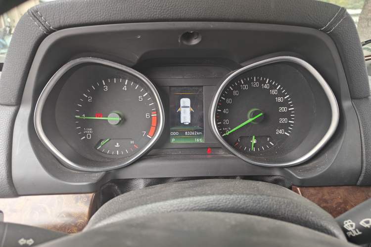 Used BAIC Off-Road BJ80 2016 2.3T Automatic Prestige Edition Instrument Cluster
