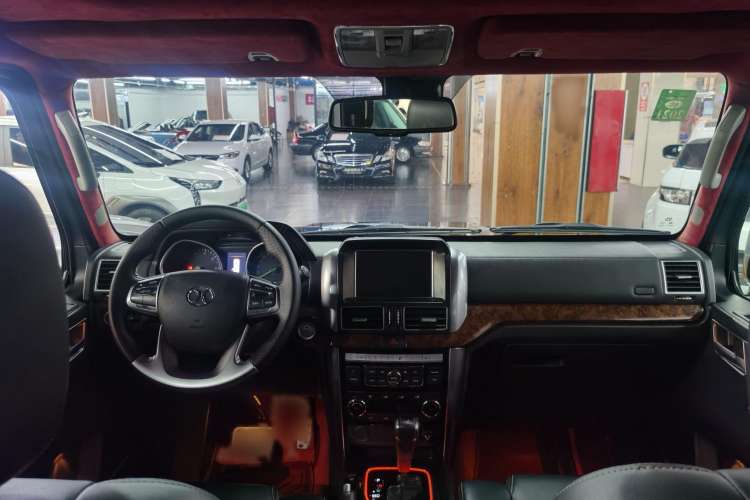 Used BAIC Off-Road BJ80 2016 2.3T Automatic Prestige Edition Interior 1