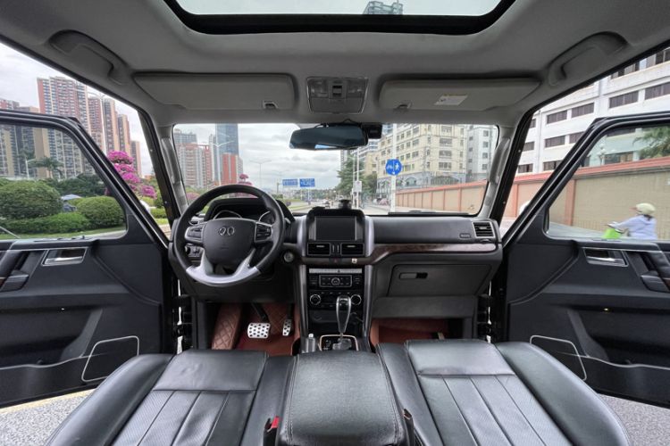 Used BAIC Off-Road BJ80 2016 2.3T Automatic Prestige Edition Interior 3