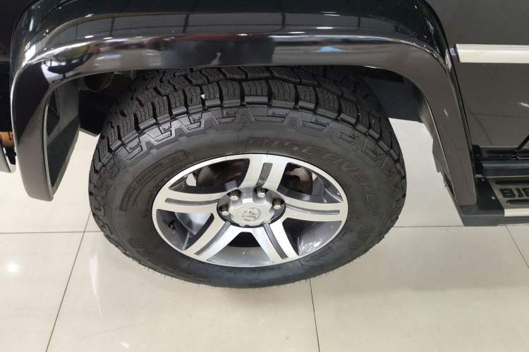 Used BAIC Off-Road BJ80 2016 2.3T Automatic Prestige Edition Left Front Wheel Hub