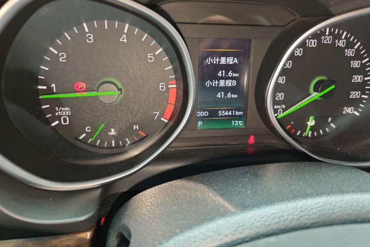 Used BAIC Off-Road BJ80 2016 2.3T Automatic Prestige Edition Odometer Close Up