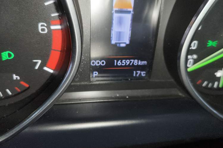 Used BAIC Off-Road BJ80 2016 2.3T Automatic Prestige Edition Odometer Close Up