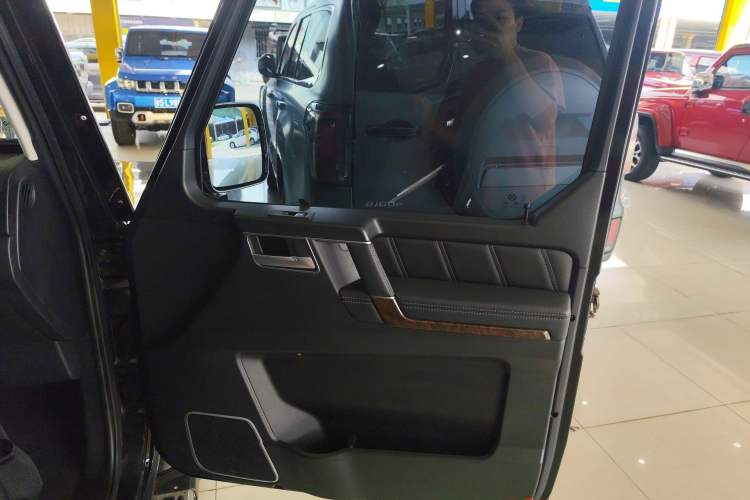 Used BAIC Off-Road BJ80 2016 2.3T Automatic Prestige Edition Right Front Door Interior