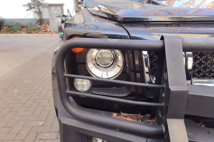 Used BAIC Off-Road BJ80 2016 2.3T Automatic Prestige Edition Right Front Headlight