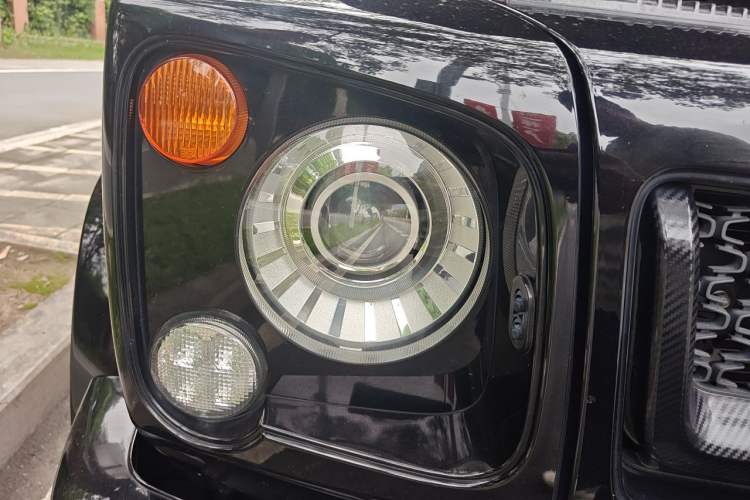 Used BAIC Off-Road BJ80 2016 2.3T Automatic Prestige Edition Right Front Headlight