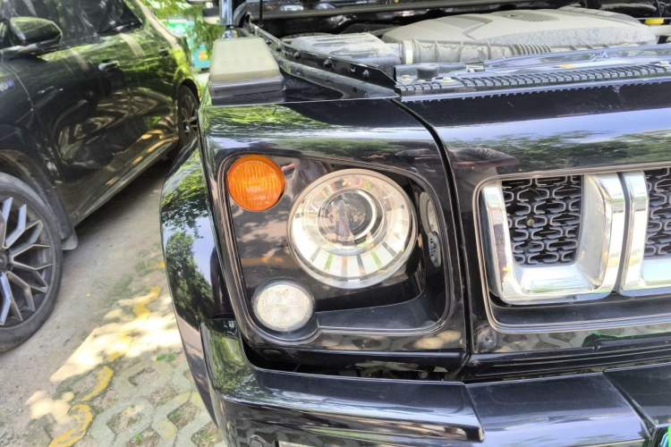 Used BAIC Off-Road BJ80 2016 2.3T Automatic Prestige Edition Right Front Headlight