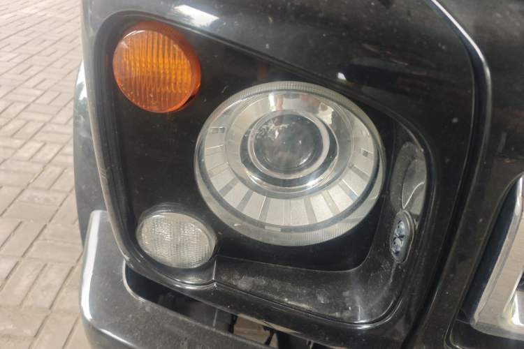 Used BAIC Off-Road BJ80 2016 2.3T Automatic Prestige Edition Right Front Headlight