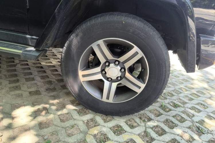 Used BAIC Off-Road BJ80 2016 2.3T Automatic Prestige Edition Right Front Wheel Hub