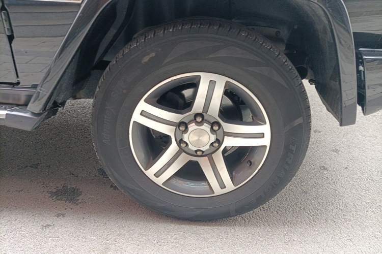 Used BAIC Off-Road BJ80 2016 2.3T Automatic Prestige Edition Right Front Wheel Hub