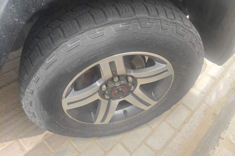 Used BAIC Off-Road BJ80 2016 2.3T Automatic Prestige Edition Right Front Wheel Hub