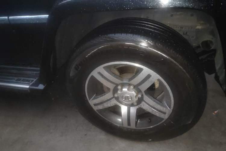 Used BAIC Off-Road BJ80 2016 2.3T Automatic Prestige Edition Right Front Wheel Hub