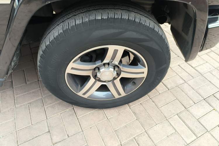 Used BAIC Off-Road BJ80 2016 2.3T Automatic Prestige Edition Right Front Wheel Hub